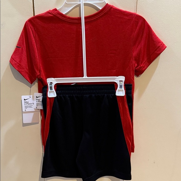 Nike Kids Red Just Do It 2pc set - Picture 3 of 3